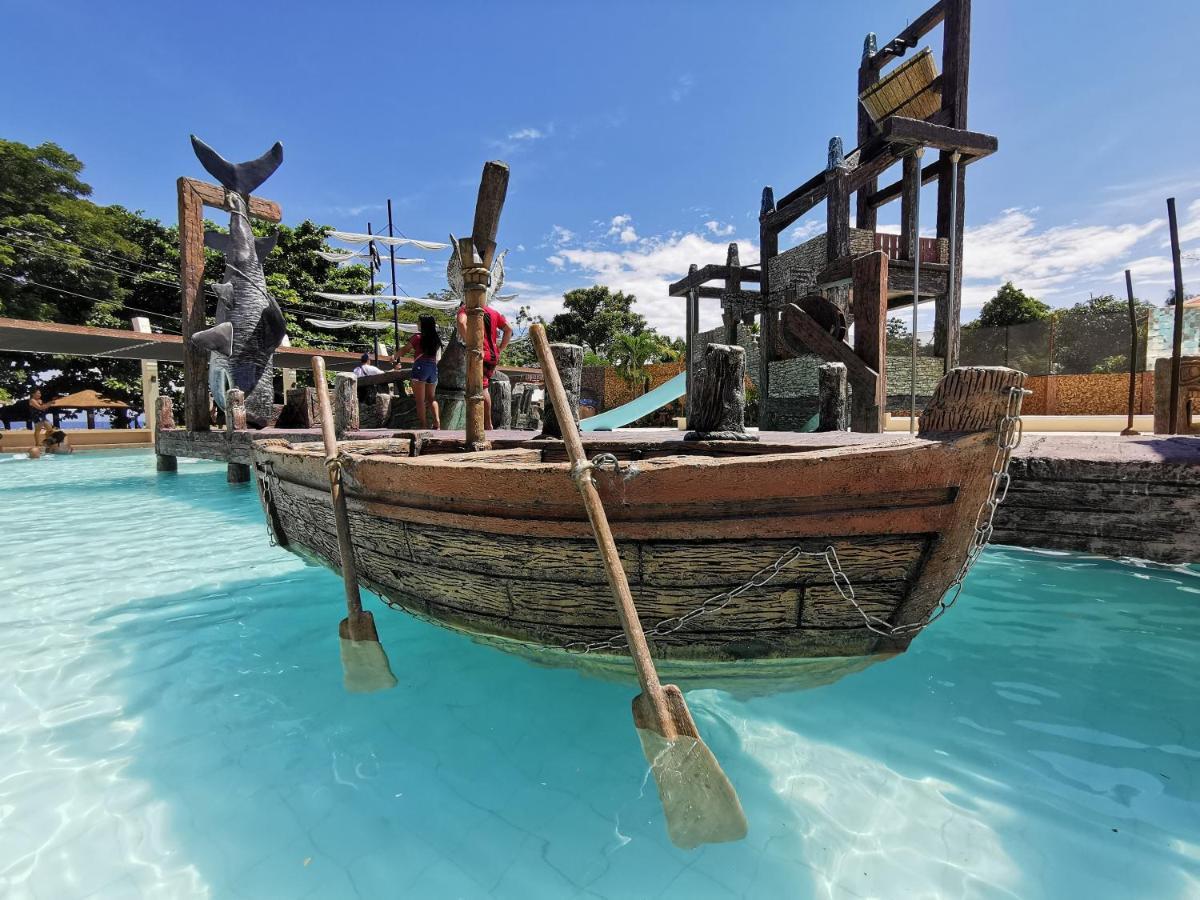 Port Royale Waterpark Resort Dumaguete City Eksteriør billede