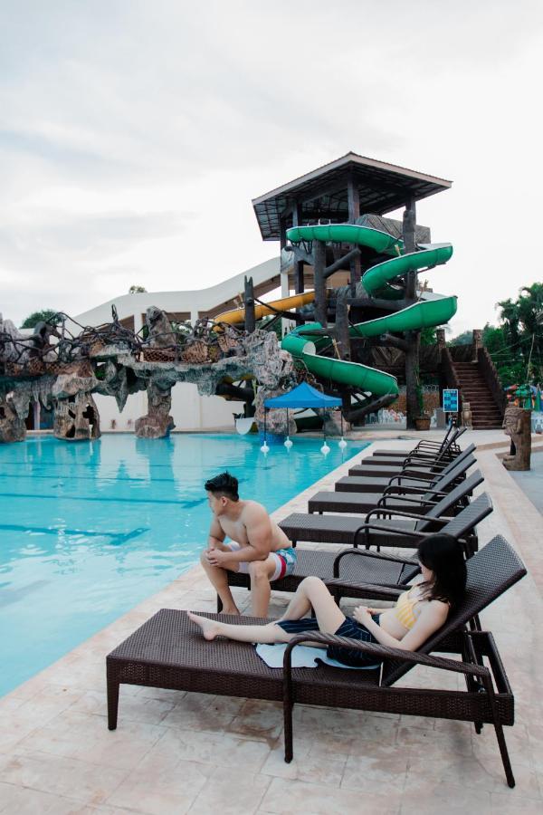 Port Royale Waterpark Resort Dumaguete City Eksteriør billede