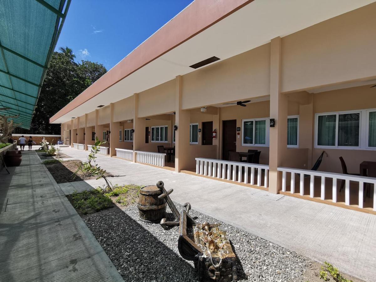 Port Royale Waterpark Resort Dumaguete City Eksteriør billede